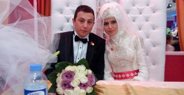 Muammer ile Özlem evlendi