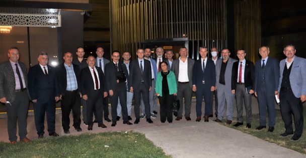 Muhtarlar, Büyükşehir'in Hizmetlerinden Memnun
