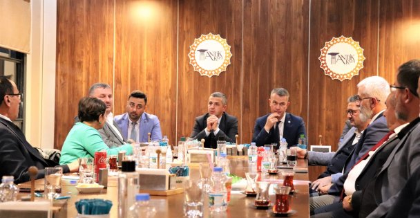 Muhtarlar, Büyükşehir'in Hizmetlerinden Memnun