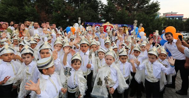 Muhteşem sünnet şöleni