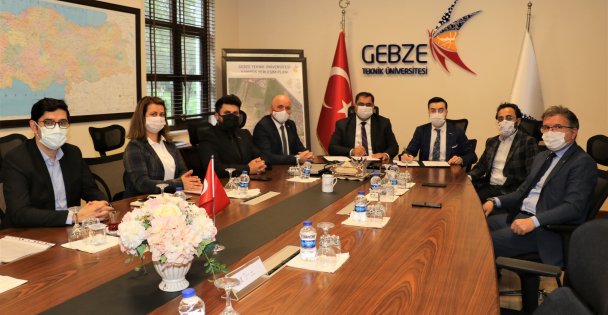 Müstakil Sanayici ve İşadamları Derneği (MÜSİAD) Gebze Şubesi ile Gebze Teknik Üniversitesi arasında İş Birliği Protokolü imzalandı