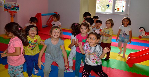 Mutlu Çocuk'ta eğitim başladı