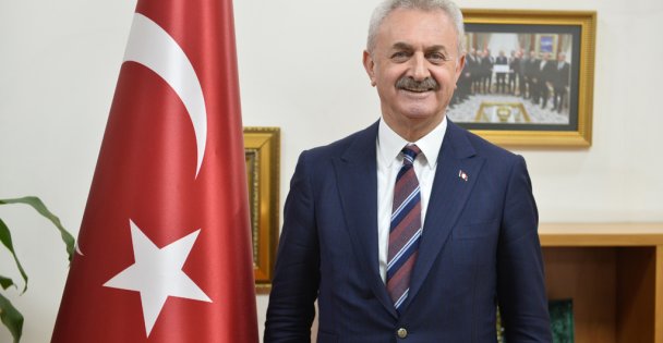 Nail Çiler 'den  23 Nisan Mesajı