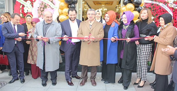 Nilgün Tesettür yeni yerinde!