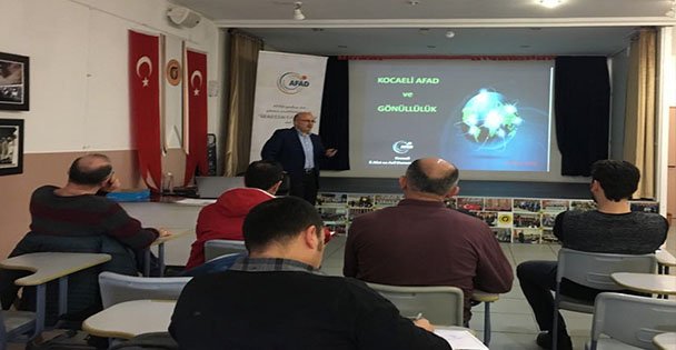 'O Kahraman Benim”