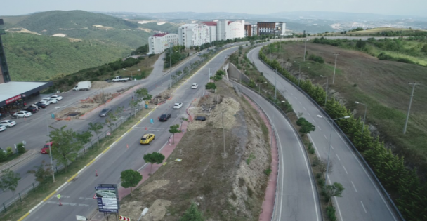Öğrenciler Duraklara Artık Daha Rahat Ulaşacak