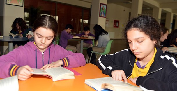 Öğrenciler Edebi Hayat'a hazırlanıyor