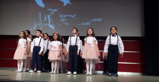 Öğrenciler GKM'de sahne aldı