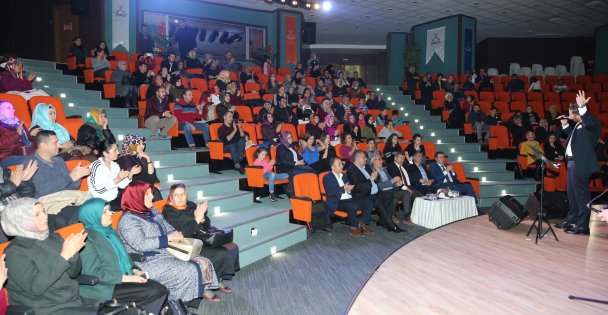 ÖĞRETMENLERE ÖZEL PROGRAMLAR