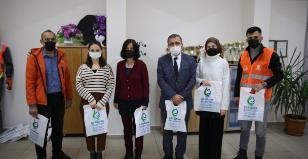 Öğretmenlere Özel Şiir Dinletisi Ve Konser