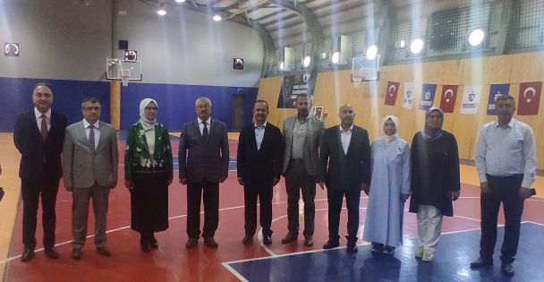 Organlarıyla 6 hastaya umut olan Mücahit Tunçbilek'in adı spor salonuna verildi