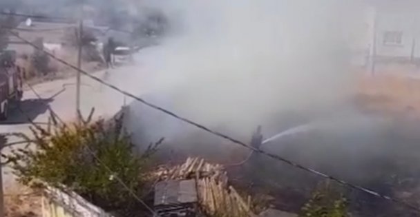 Otluk alanda korkutan yangın