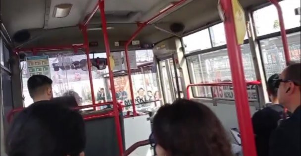 Otobüste Bebek Arabası Kavgası: 'Seni mermi manyağı yaparım'