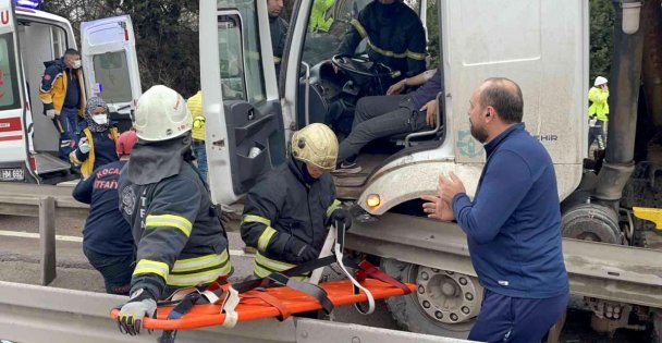 Otomobil Hurdaya Döndü