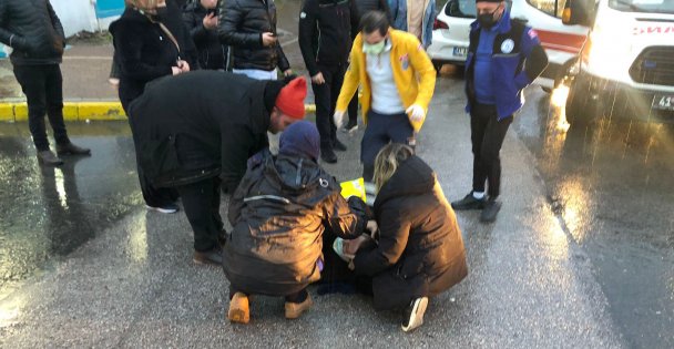 Otomobilin Çarptığı Yaya Yaralandı