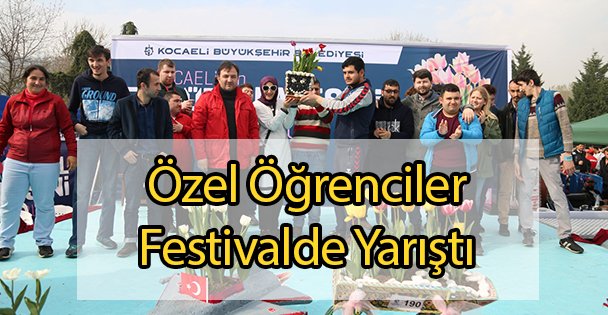 Özel Öğrenciler Festivalde Yarıştı