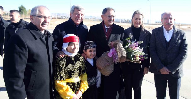 Özhaseki'den Karaosmanoğlu'na övgüler!