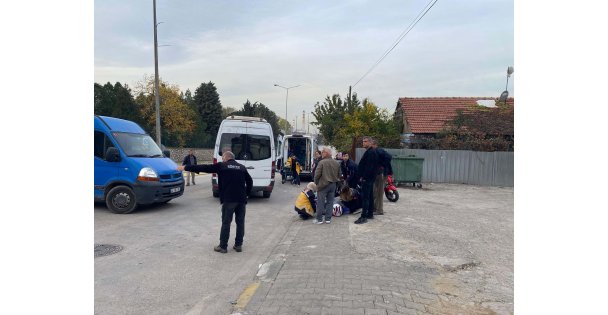 Panelvan ile çarpışan motosikletli yaralandı