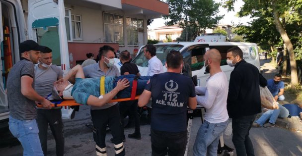 Panelvan İle Servis Miinibüsü çarpıştı: 10 Yaralı