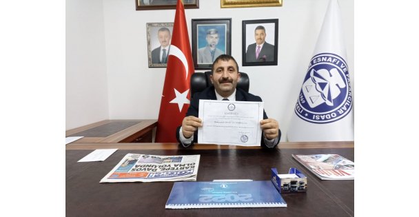 Pazarcıların Yeni Başkanı Kumsar Mazbatayı Aldı