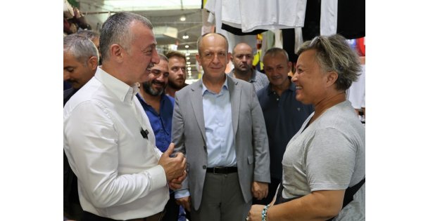 Perşembe Pazarında Büyükakına yoğun ilgi
