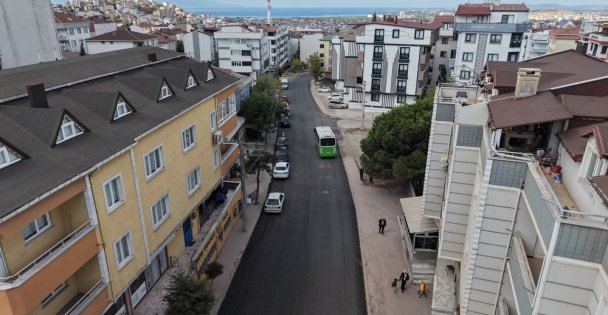 Pir Sultan Abdal Caddesi'nde üstyapı çalışmaları tamamlandı