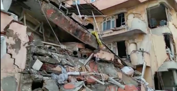 Polisan'da yardım elini deprem bölgesine uzattı!