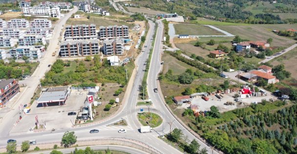 Prof. Dr. Baki Komsuoğlu Bulvarında Trafik Çizgileri Yenilendi