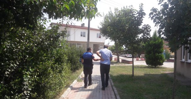 Rahatsızlanan Vatandaşa Yardım Eli Büyükşehir Zabıtasından