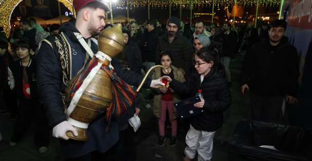 Ramazan çadırında paylaşmanın tadı bir başka