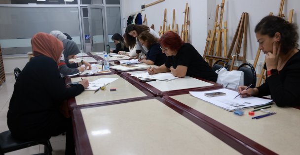 ⁠Resim çizme hayali KO-MEK ile gerçeğe dönüştü