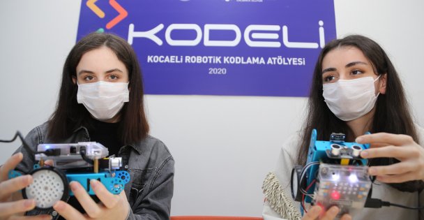 Robotik Kodlama Eğitimi KO-MEK'te