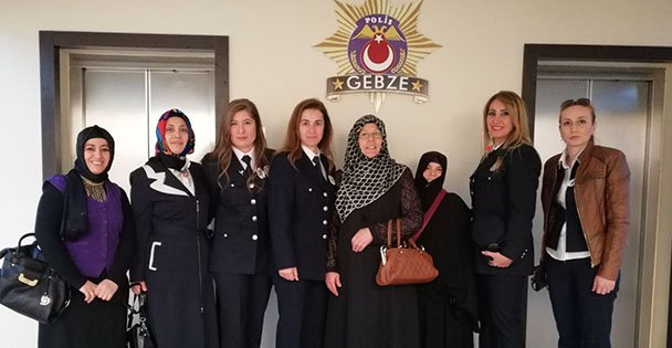 Saadetli kadınlardan polis haftası ziyareti