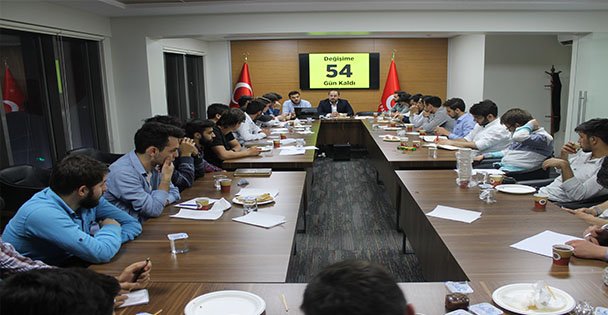 Saddet partisindeki hareketlilik dikkarlerden kaçmıyor