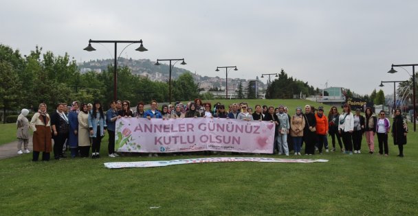 Sağlıklı Yaşam Yürüyüşünde Anneler Unutulmadı