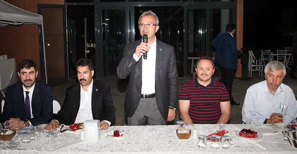 Sahurda bir araya geldiler