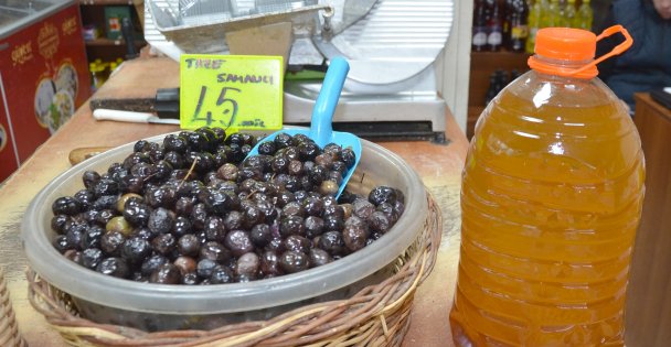 'Samanlı Zeytini' Tezgahlardaki Yerini Aldı