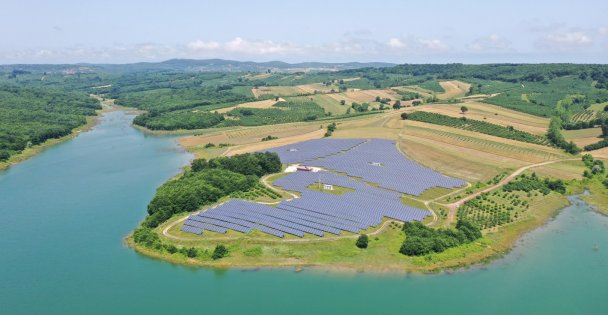 Sanayinin kalbinde 7 bin hanenin enerjisi güneş ve hidroelektrikten