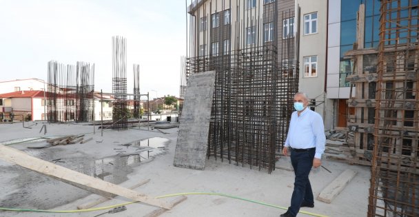 Sarı Cami Meydan Projesi Başkan Büyükgöz'ün Takibinde