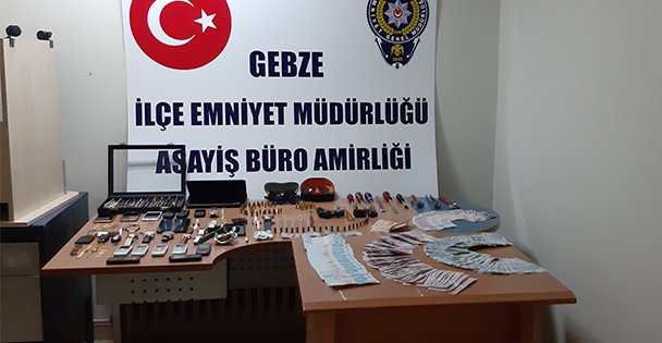 Savcının Evini Soyan Hırsızlar Yakalandı