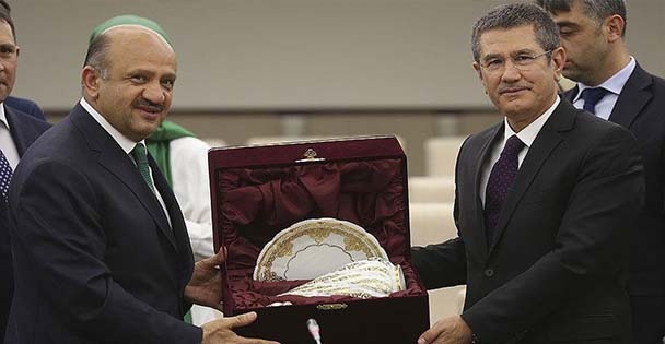 Savunma Bakanlığında Devir Teslim Töreni