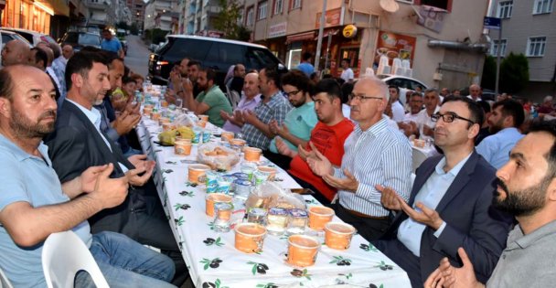 Şebinkarahisarlılar iftar yemeğinde buluştu
