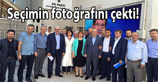Seçimin fotoğrafını çekti!