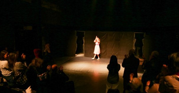 Şehir Tiyatrolarının oyunu İstanbul seyircisinden tam not
