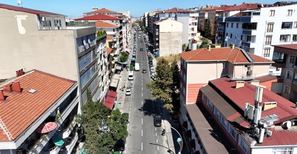 Şehit Numan Dede Caddesi yeni yüzüyle hizmette