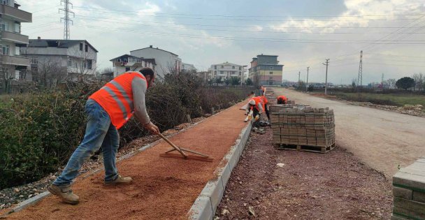 Selimiye Caddesine Bin Metrelik Kaldırım