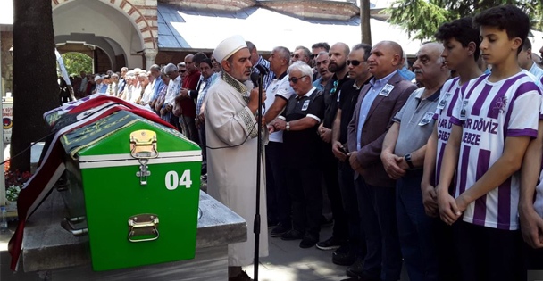 Şendoğan Tezyüksel son yolculuğuna uğurlandı