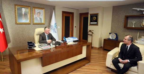 Serkan Engin'den Başkan Büyükakın'a Ziyaret
