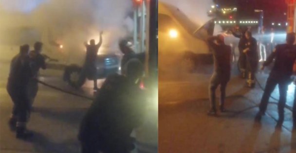 Servis minibüsü Alev Alev Yandı