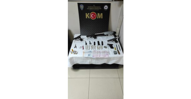 Sıilah İmalatı Ve Ticareti Yapan Kişi Tutuklandı